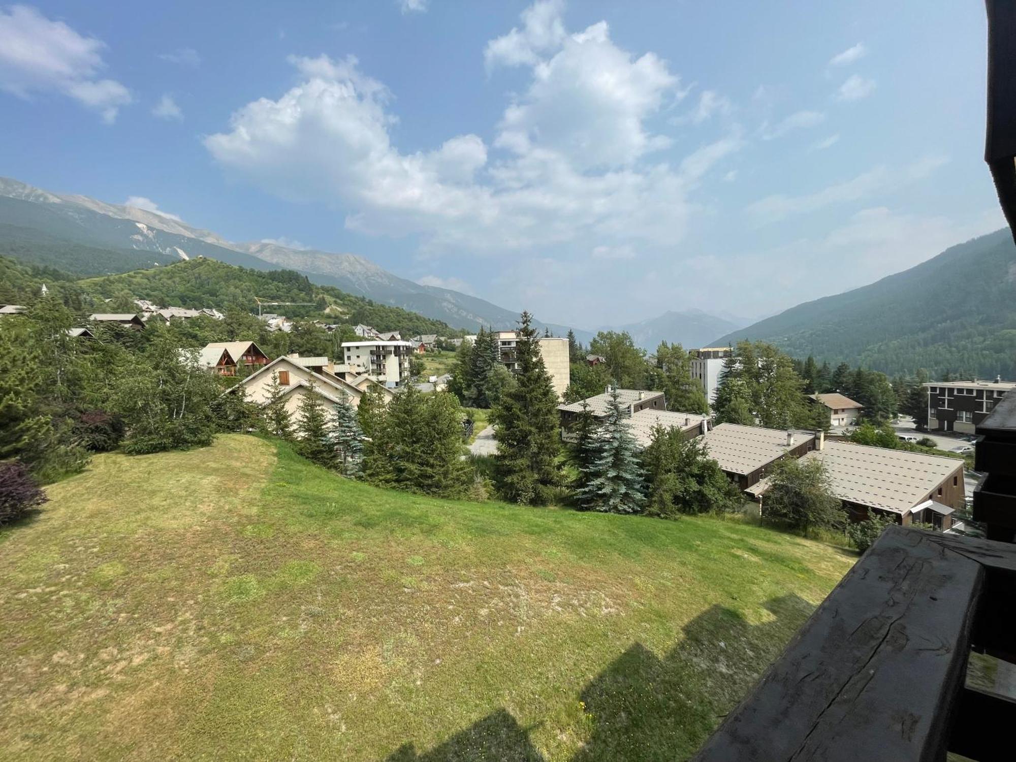Les Melezes Apartamento Saint-Chaffrey Exterior foto